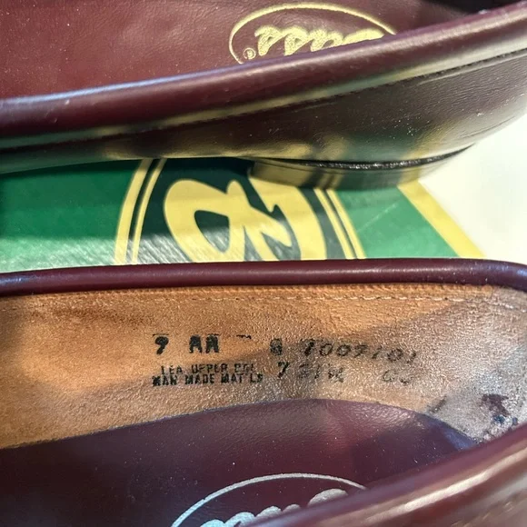 The ORIGINAL Bass Weejun Penny Loafers!   Ladies size 9AA. - Picture 2 of 9